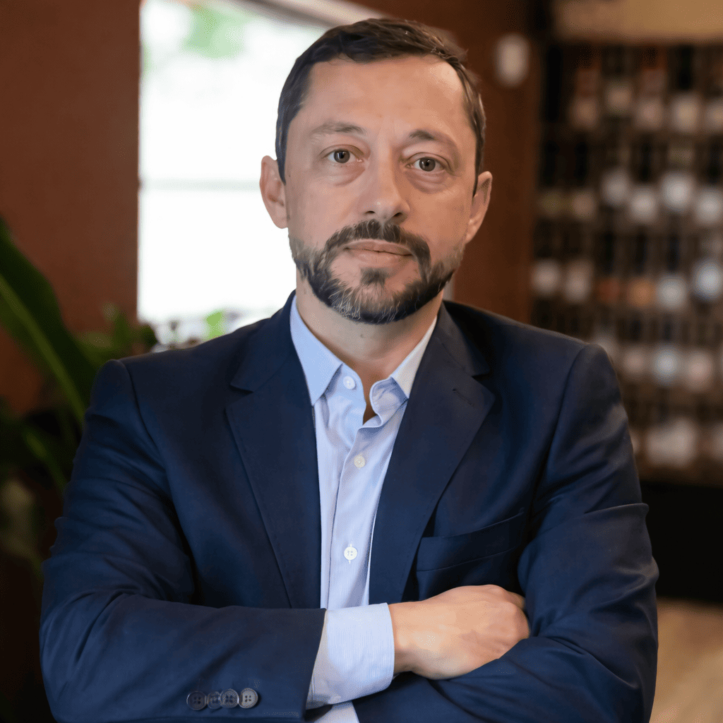 Rodrigo Papa — Consultor de Negócios